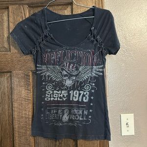 Affliction shirt